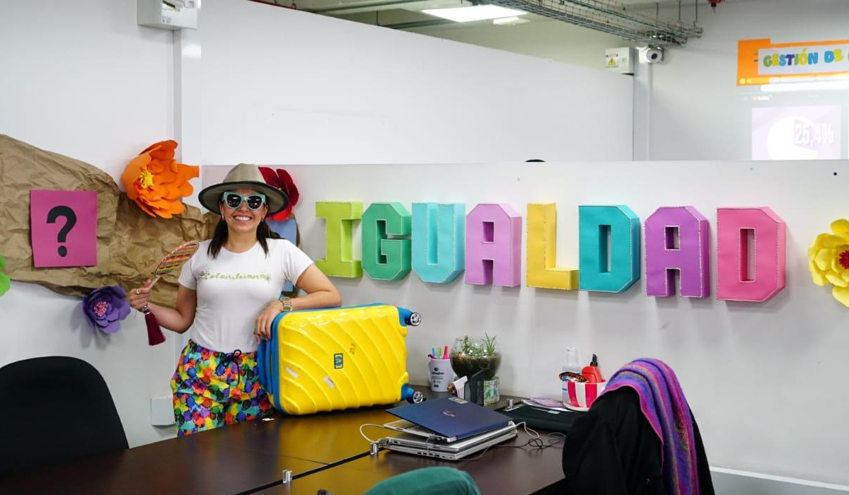 Funcionaria de la SDMujer