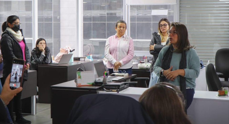 Funcionarias de la SDMujer